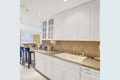 151 Crandon Blvd #1130, Key Biscayne, FL 33149 - Photo 9