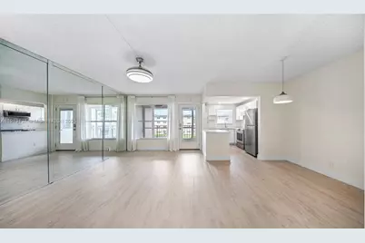 810 SE 7th St #306, Deerfield Beach, FL 33441 - Photo 9