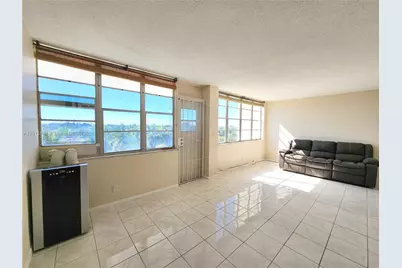 2025 NE 164th St #503, North Miami Beach, FL 33162 - Photo 11