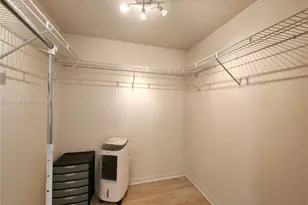 2025 NE 164th St, North Miami Beach, FL 33162 - Photo 25