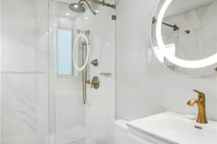 2421 NE 7th Pl, Fort Lauderdale, FL 33304 - Photo 19