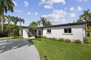 1115 N 13th Terrace, Hollywood, FL 33019 - Photo 3