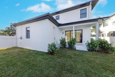 2925 13th St N, Saint Petersburg, FL 33704 - Photo 7