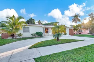 1012 NE 2nd St, Hallandale Beach, FL 33009 - Photo 53