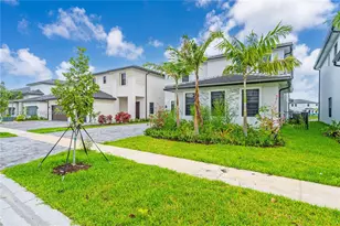 4276 SW 173rd Ave, Miramar, FL 33029 - Photo 3