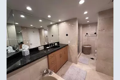 1717 N Bayshore Dr #A-2553, Miami, FL 33132 - Photo 11
