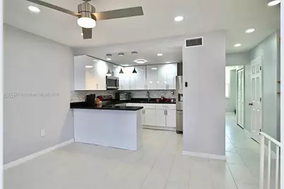 3865 W 9th Ave #35, Hialeah, FL 33012 - Photo 3