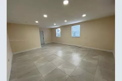 610 E 8th Ave, Hialeah, FL 33010 - Photo 49