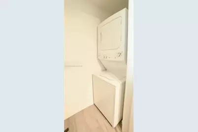 1100 S Miami Ave #1808, Miami, FL 33130 - Photo 11