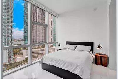 851 NE 1st Ave #1801, Miami, FL 33132 - Photo 11