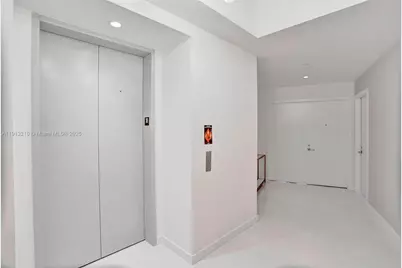 851 NE 1st Ave #1801, Miami, FL 33132 - Photo 15