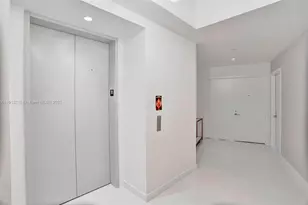 851 NE 1st Ave, Miami, FL 33132 - Photo 15