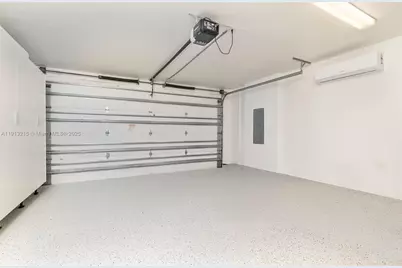 6745 NW 103rd Ave, Doral, FL 33178 - Photo 11