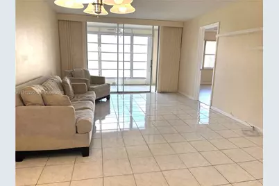 8901 Sunrise Lakes Blvd #204, Sunrise, FL 33322 - Photo 11