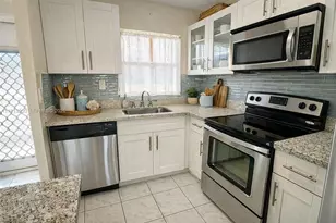 8901 Sunrise Lakes Blvd, Sunrise, FL 33322 - Photo 3