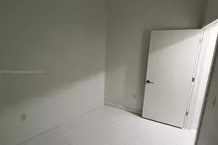 851 NE 1st Ave, Miami, FL 33132 - Photo 17