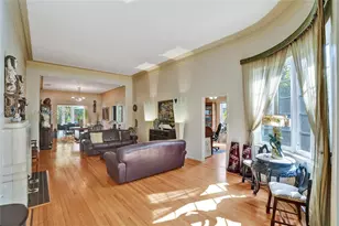 1335 Lenox Ave., Miami Beach, FL 33139 - Photo 7