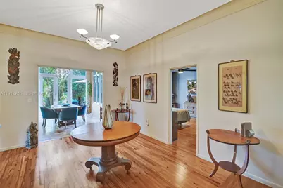 1335 Lenox Ave, Miami Beach, FL 33139 - Photo 9