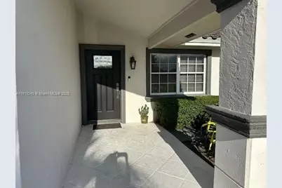 5531 SW 136th Ct #1, Miami, FL 33175 - Photo 5