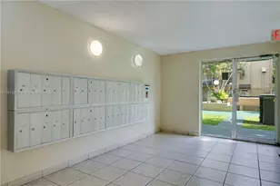 4855 NW 7th St, Miami, FL 33126 - Photo 19