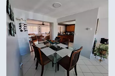 5010 NW 51st Ct, Tamarac, FL 33319 - Photo 7