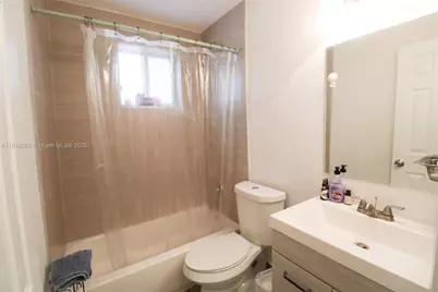 3071 SW 27th Ave #5, Miami, FL 33133 - Photo 11