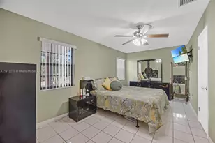 1798 SW 4th St, Homestead, FL 33030 - Photo 9