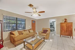 1798 SW 4th St, Homestead, FL 33030 - Photo 5