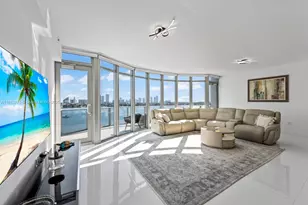 17301 Biscayne Blvd, North Miami Beach, FL 33160 - Photo 5