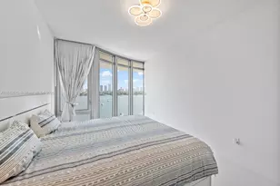 17301 Biscayne Blvd, North Miami Beach, FL 33160 - Photo 31