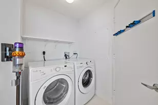 17301 Biscayne Blvd, North Miami Beach, FL 33160 - Photo 35