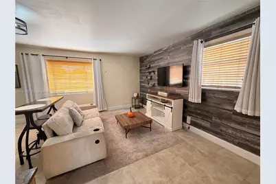 2435 Wilson St #1, Hollywood, FL 33020 - Photo 7