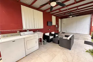 2435 Wilson St, Hollywood, FL 33020 - Photo 17