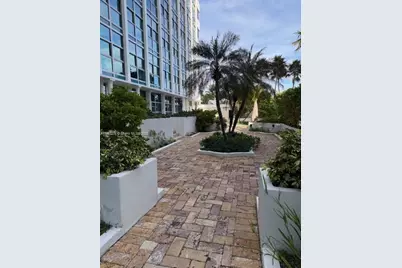 5055 Collins Ave #9A, Miami Beach, FL 33140 - Photo 21