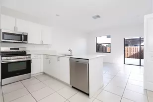 12877 SW 232nd Ln, Homestead, FL 33032 - Photo 7