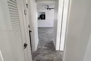 7950 NW 10th St, Pembroke Pines, FL 33024 - Photo 5