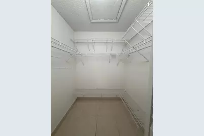 6430 W 25th Ln, Hialeah, FL 33016 - Photo 7