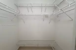 6430 W 25th Ln, Hialeah, FL 33016 - Photo 7