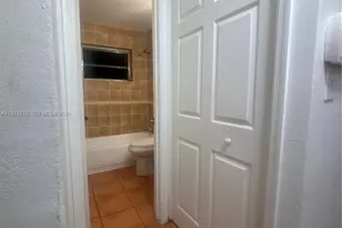 10371 SW 201st Terrace, Cutler Bay, FL 33189 - Photo 13