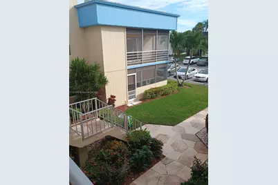 235 E Burgundy  E #235, Delray Beach, FL 33484 - Photo 7