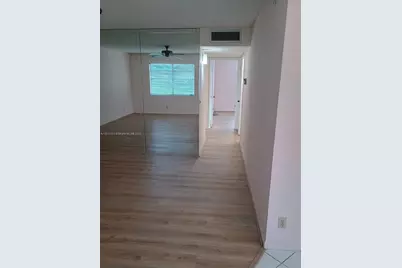 235 E Burgundy  E #235, Delray Beach, FL 33484 - Photo 13