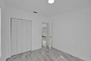 1102 NE 117th St, Biscayne Park, FL 33161 - Photo 29
