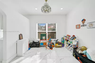 4118 Sapphire Ter, Weston, FL 33331 - Photo 13