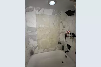 555 NE 15th St #31F, Miami, FL 33132 - Photo 17