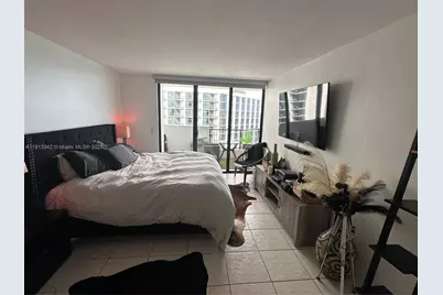 555 NE 15th St #31F, Miami, FL 33132 - Photo 13