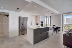 20191 E Country Club Dr, Aventura, FL 33180 - Photo 1