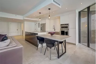 20191 E Country Club Dr #802, Aventura, FL 33180 - Photo 3