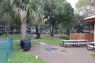 2601 NW 48th Terrace, Lauderdale Lakes, FL 33313 - Photo 19