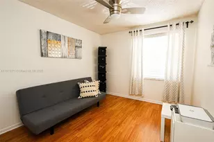 1374 NW 159th Ave, Pembroke Pines, FL 33028 - Photo 21