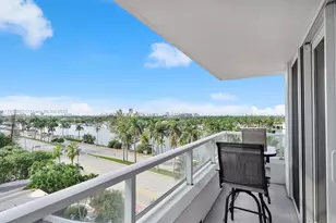 5005 Collins Ave, Miami Beach, FL 33140 - Photo 21